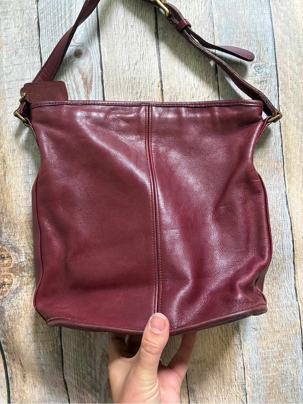 Vintage Coach Bucket Bag | Style 4075 | Mahogany Red Made in USA - Picture 5 of 10
